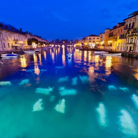 Tokyo - Comfort Moderno A Due Passi Dalle Attrazioni Del Garda Peschiera del Garda