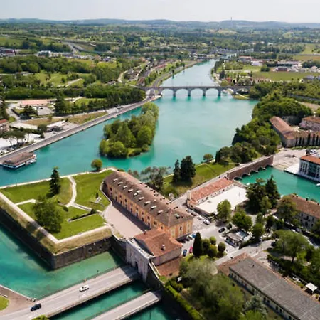 Апартаменты Tokyo - Comfort Moderno A Due Passi Dalle Attrazioni Del Garda